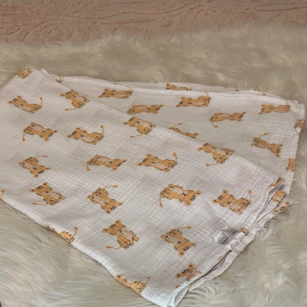 Aden + Anais Essentials Tiger Print Cotton Muslin Swaddle Blanket White Orange